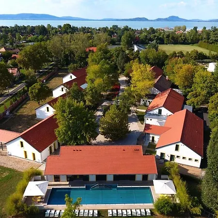 Hubertus Hof منتجع