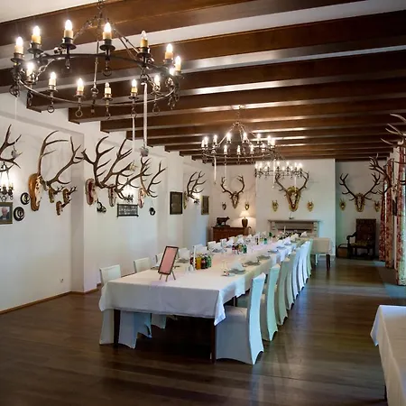 منتجع Hubertus Hof بالاتونفينيفيس